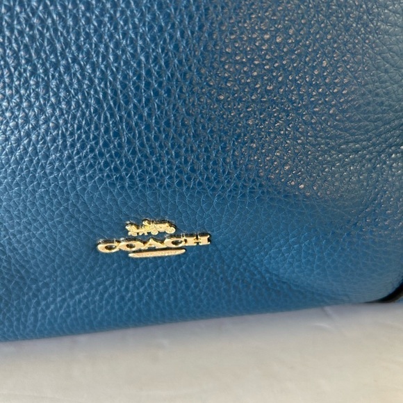 Coach NWT Large Tote Pebble Leather and Signature Print at Top Zippered Opening - Picture 7 of 14